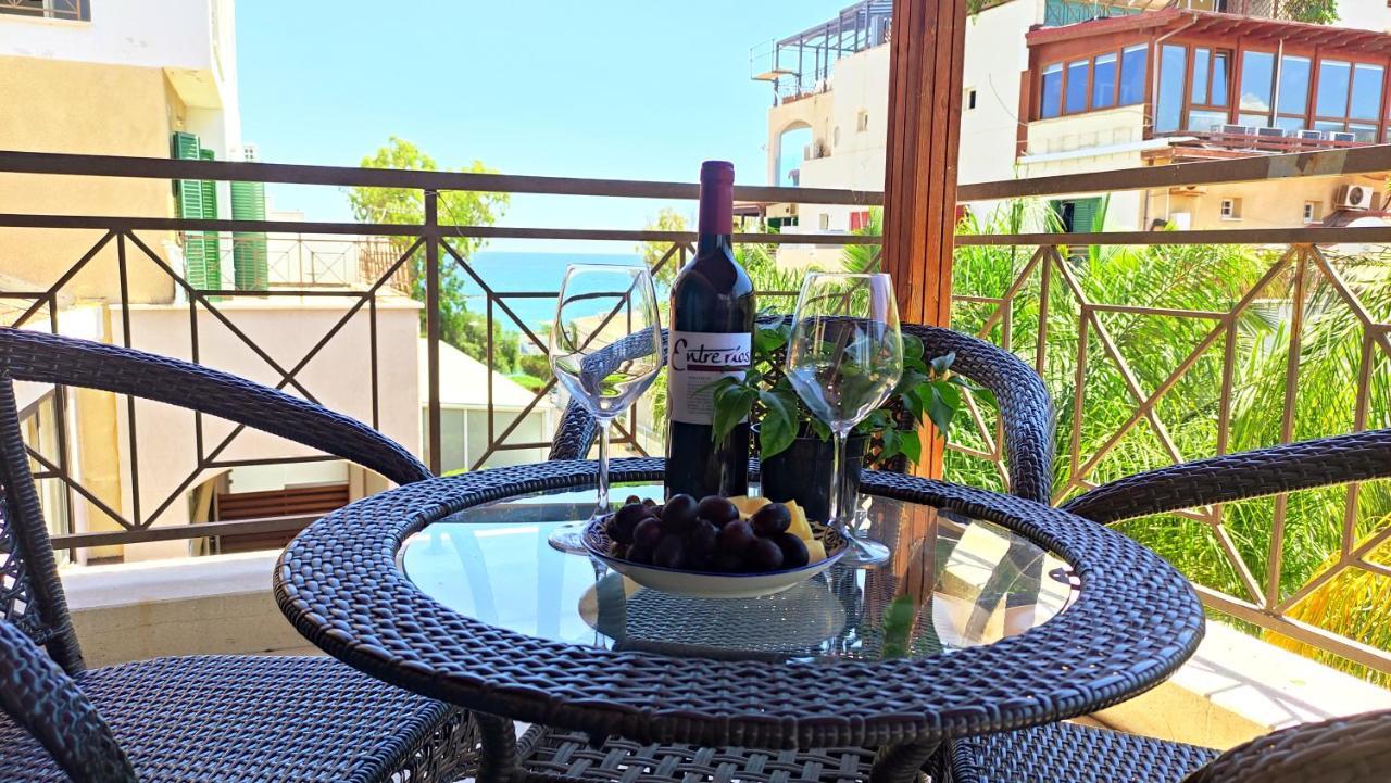 The Salnik Beach Apartment Limassol Eksteriør billede